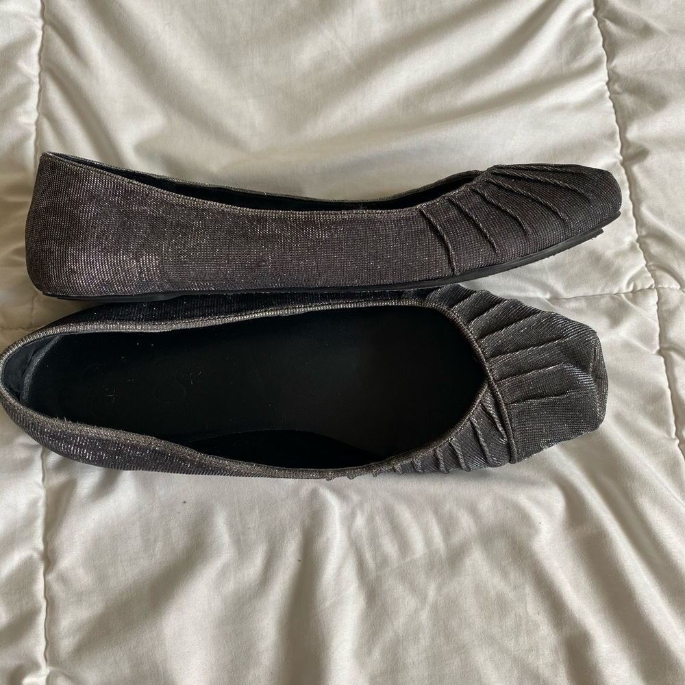 Jessica Simpson Women’s Flats